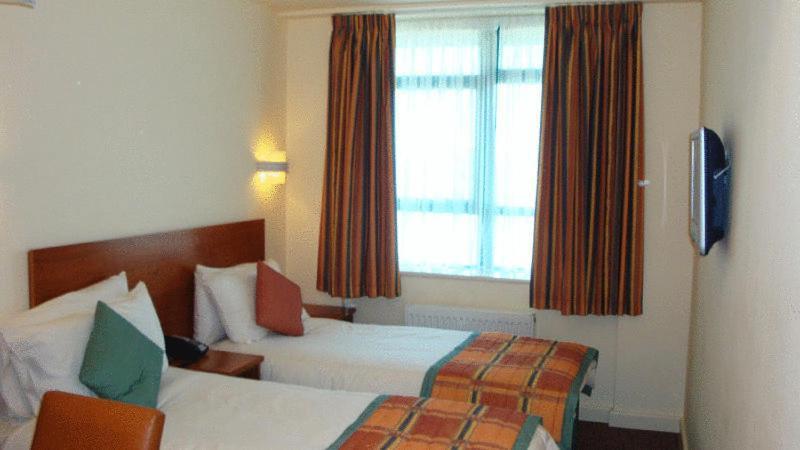 Sefton Express Hotel Ballasalla Ngoại thất bức ảnh