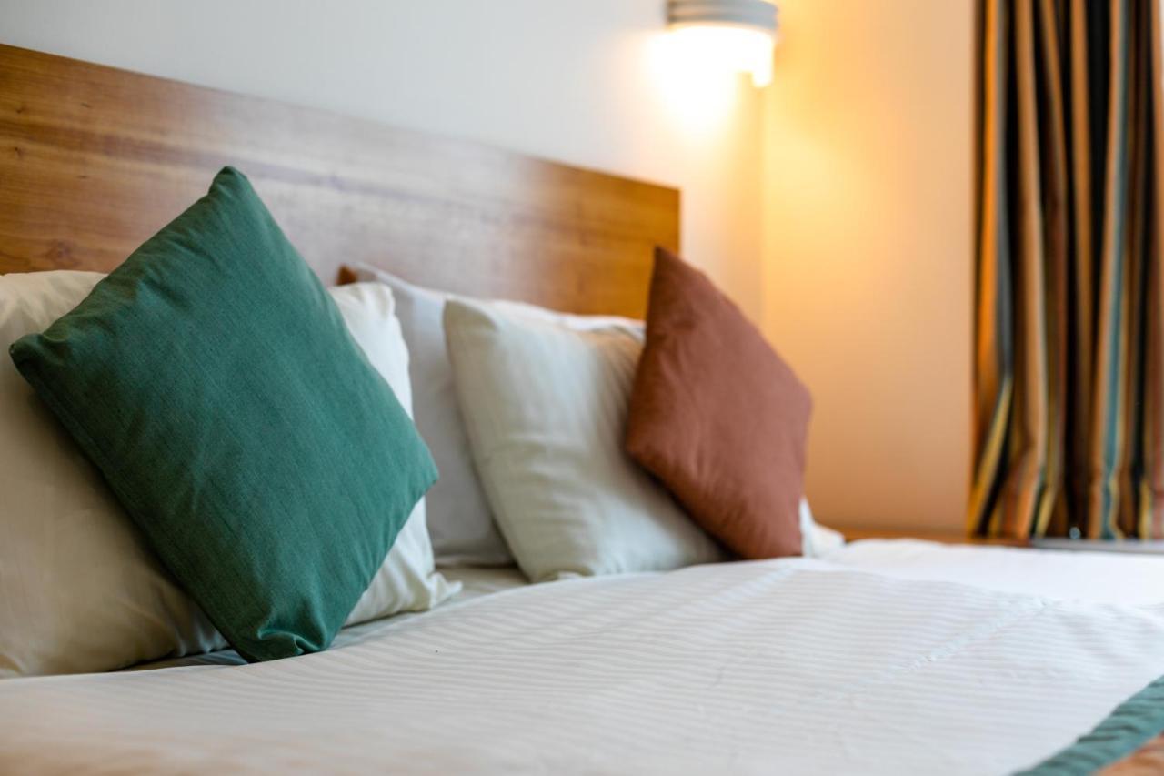 Sefton Express Hotel Ballasalla Ngoại thất bức ảnh